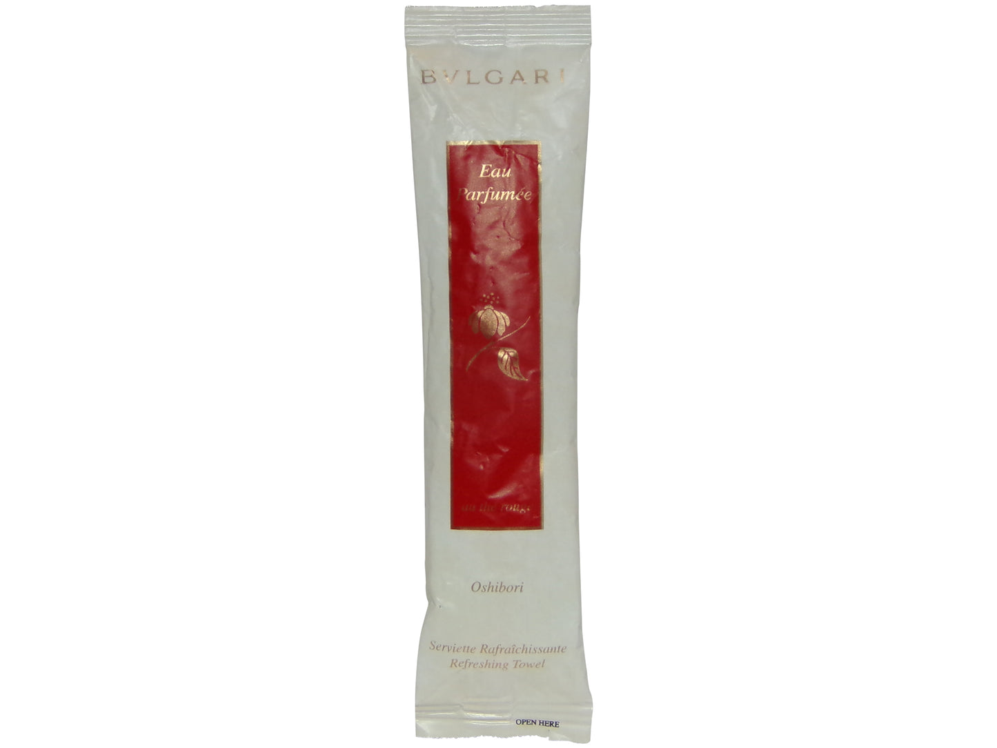 Bvlgari Eau Parfumee Oshibori Au the Rouge Refreshing Towel 5 each 0.4oz