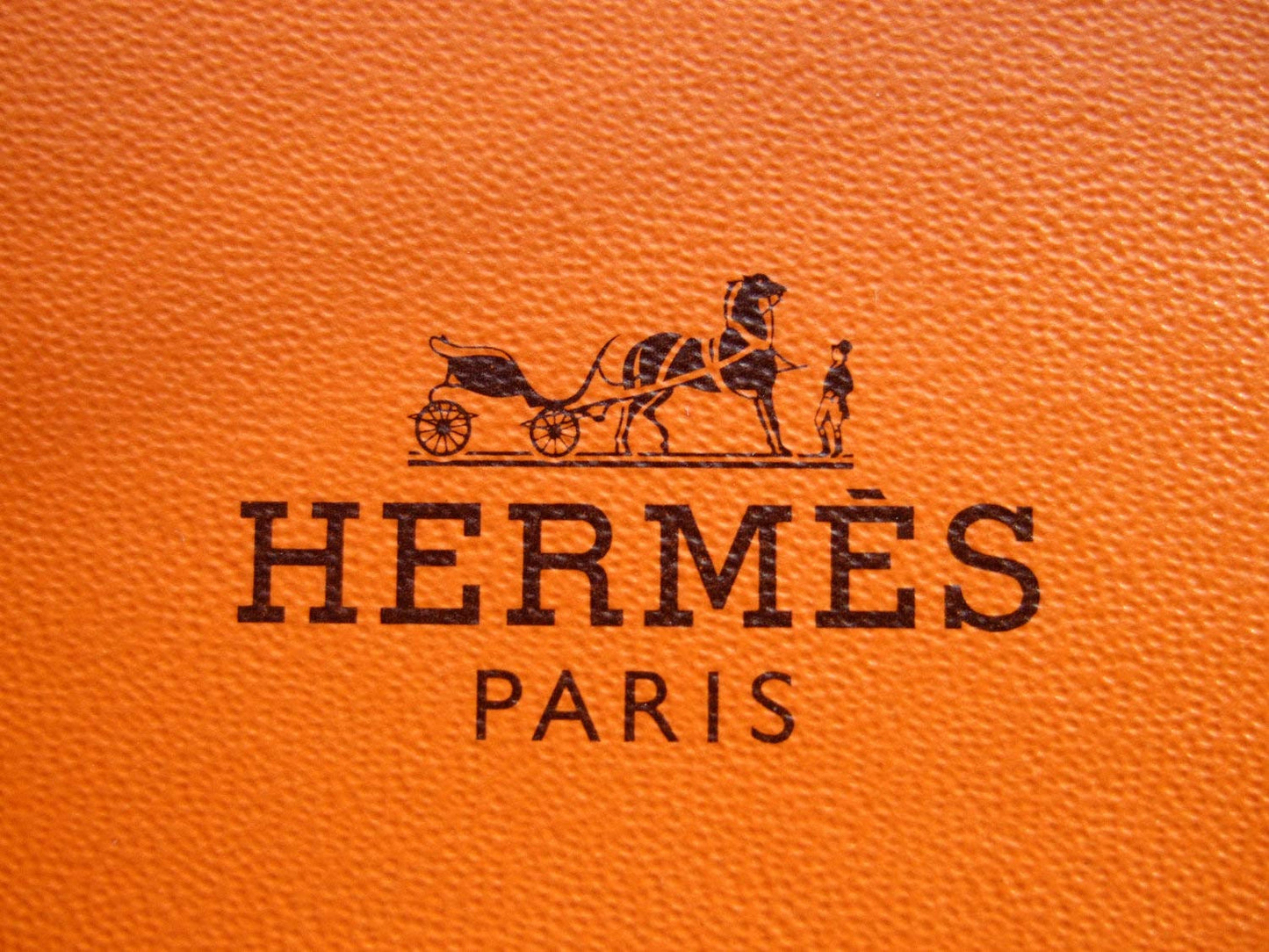 Hermes Soap - Eau d'Orange Verte Luxury Perfumed Gift Boxed Soap Imported From Hermes Paris - Citrus and Mint Fragrance - 3.5 Ounces / 100 Grams - Gift Boxed Perfumed Soap / Savon Parfume